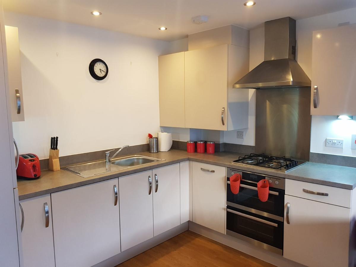 Vetrelax Chelmsford Apartment Bagian luar foto
